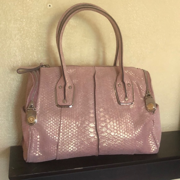 B. makowsky shimmer tote - Picture 1 of 8